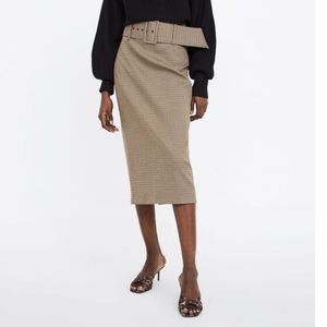 NWOT Plaid Zara Midi Skirt